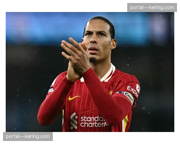 英超裁判尺度争议持续发酵，技术介入与人性判罚如何平衡？