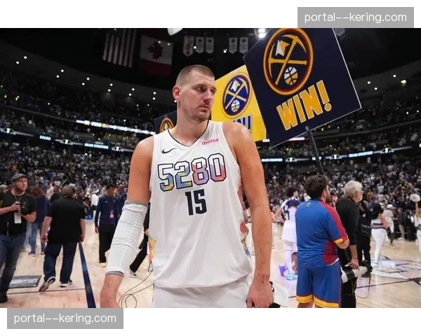 复盘：凯尔特人队如何通过防守限制约基奇并赢得关键战役