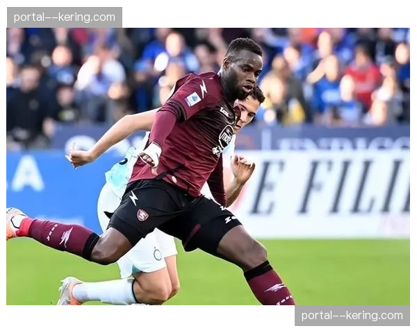 蒙扎2-1逆转萨勒尼塔纳，主队在下半场通过前场积极逼抢连入两球